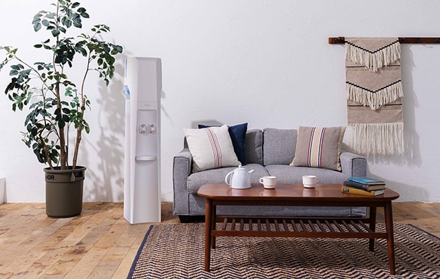 クリクラfit　クールホワイト　リビングへの設置イメージ